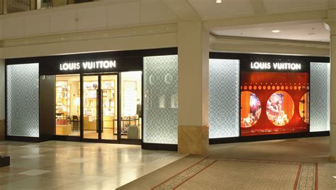 louis vuitton white plains westchester.